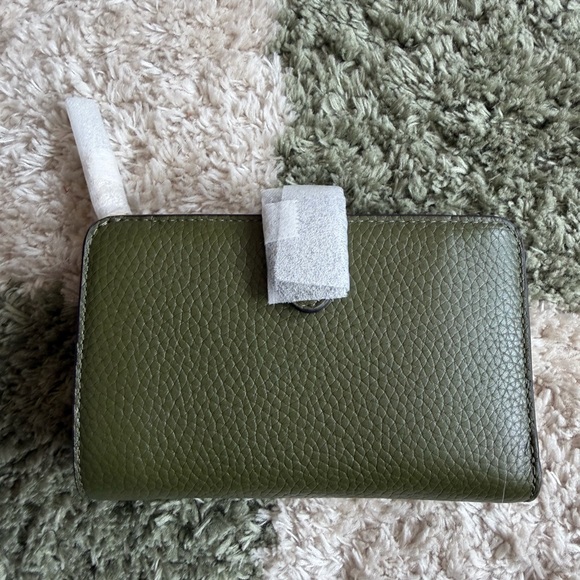 Kate Spade Olive Green Leather Wallet - Picture 3 of 5